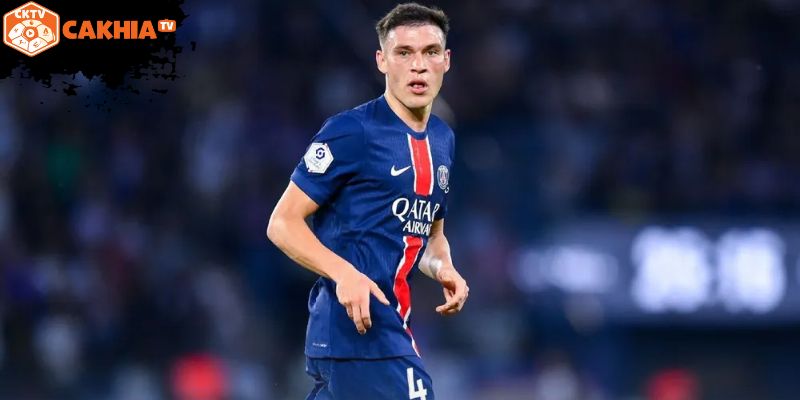 Ugarte bị chỉ trích sau khi MU đánh rơi lợi thế trước West Ham